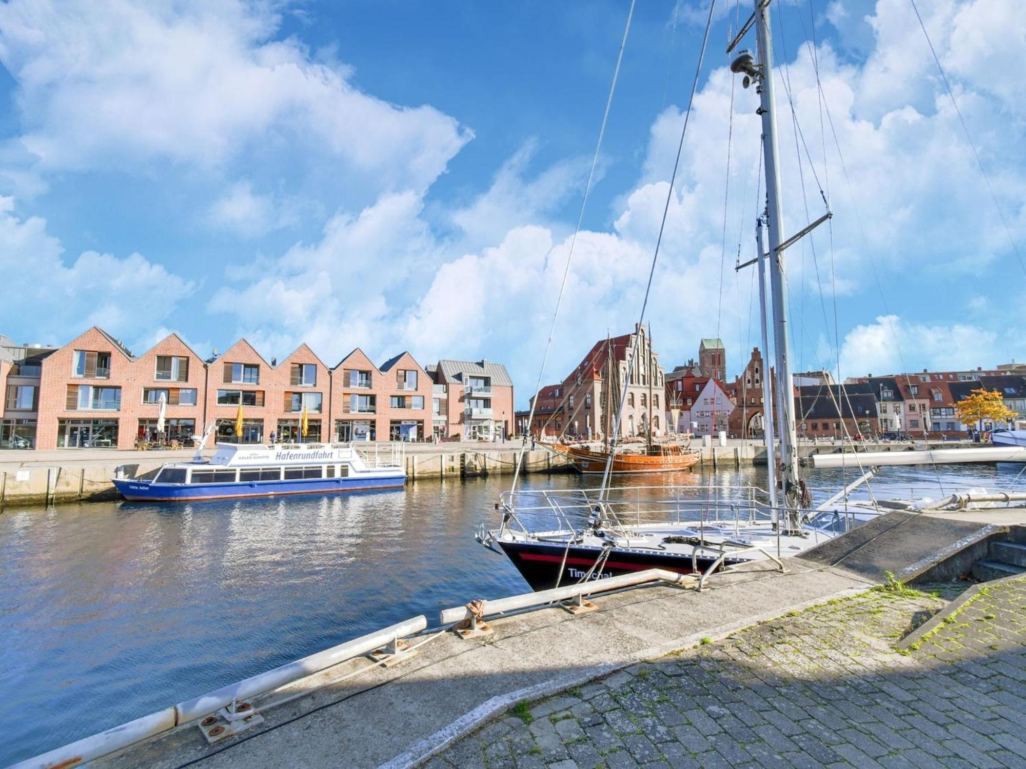 Modern Apartment In Wismar With Private Terrace Екстер'єр фото