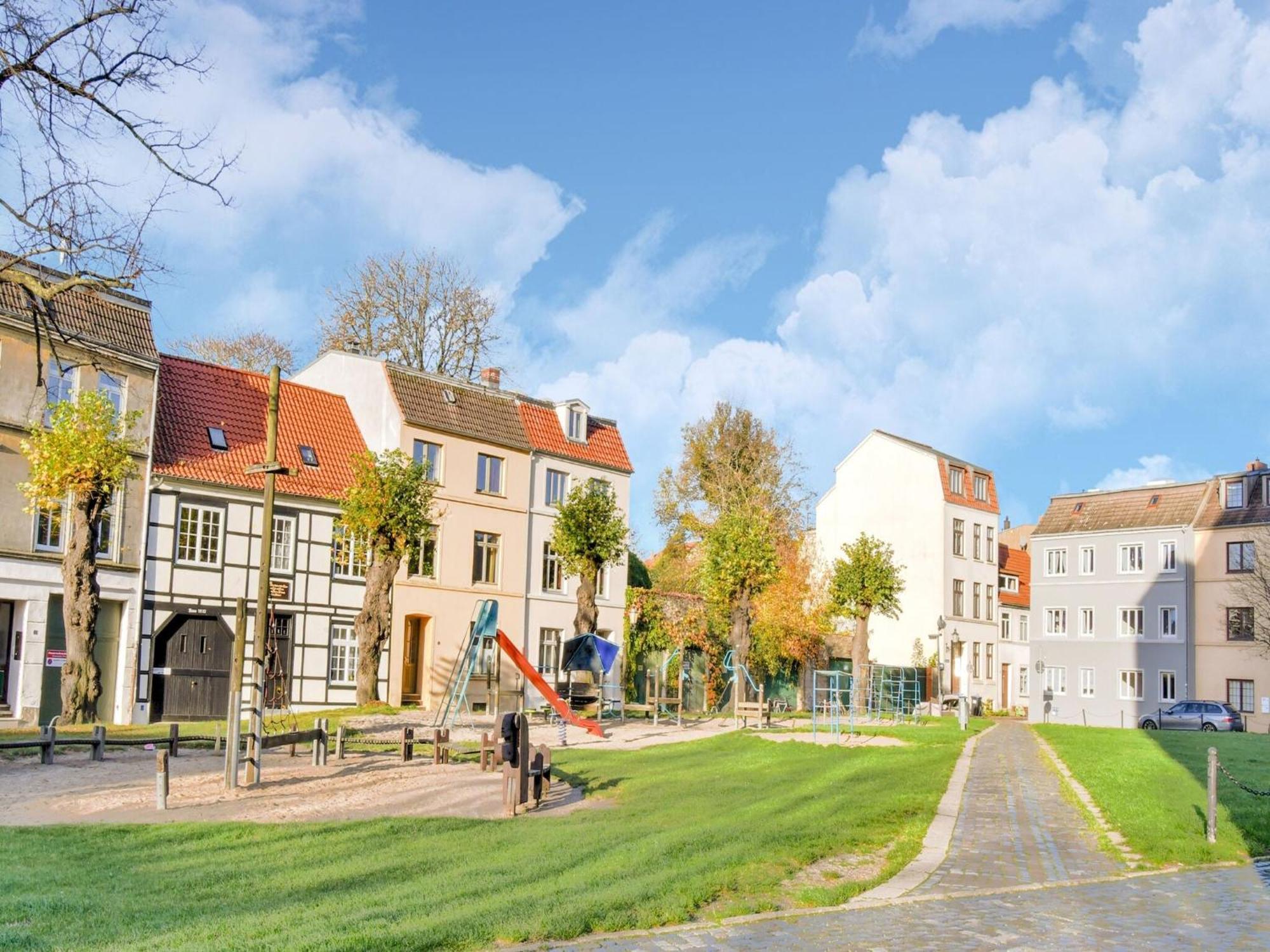 Modern Apartment In Wismar With Private Terrace Екстер'єр фото